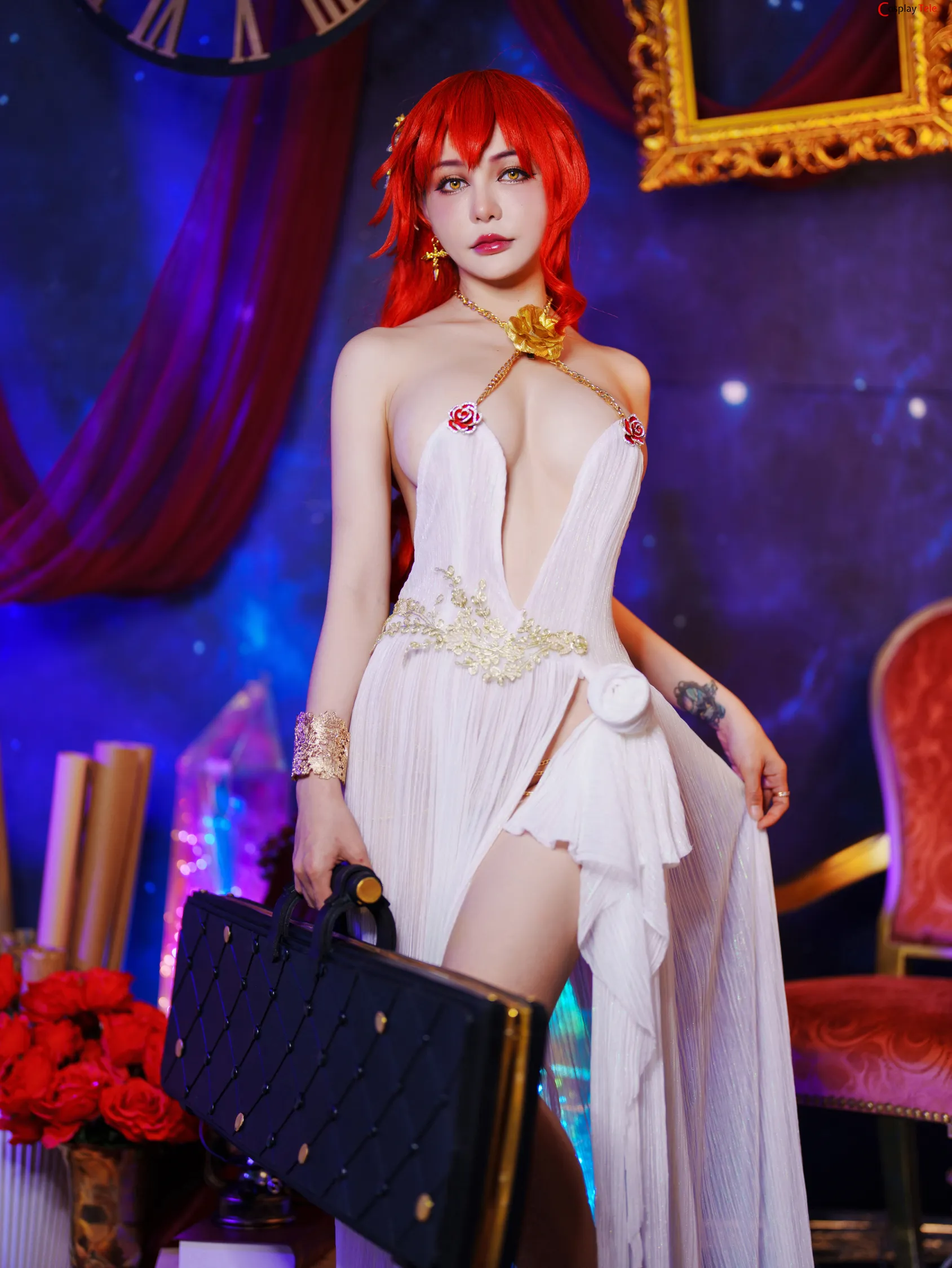 Joyce cosplay Himeko 1