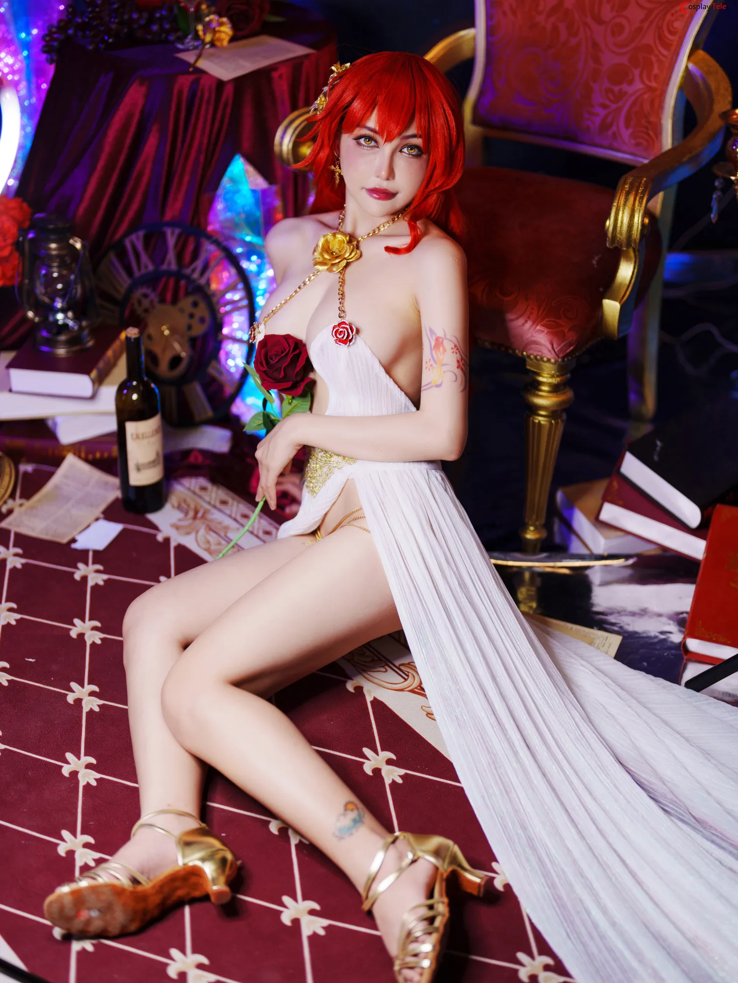Joyce cosplay Himeko 22