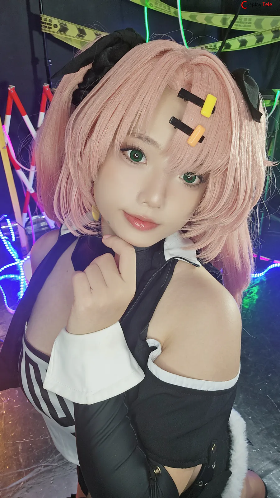Messie Huang cosplay Nicole Demara 74