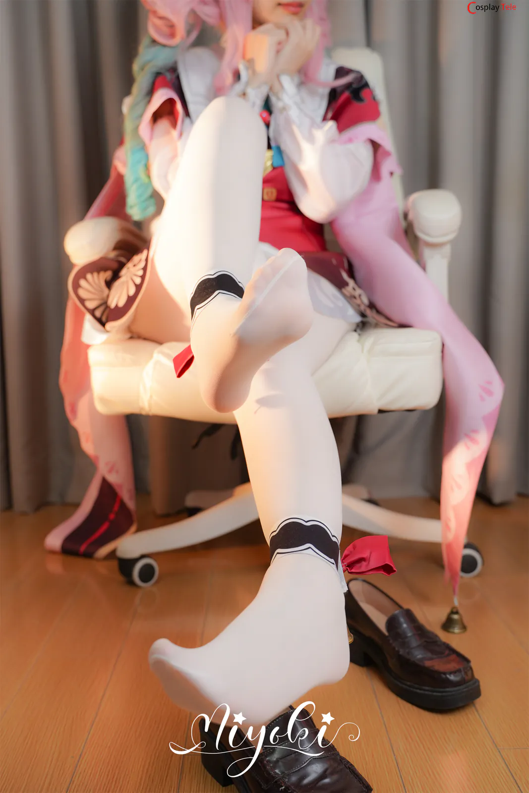 Misaki Suzuki cosplay Hyacine 8