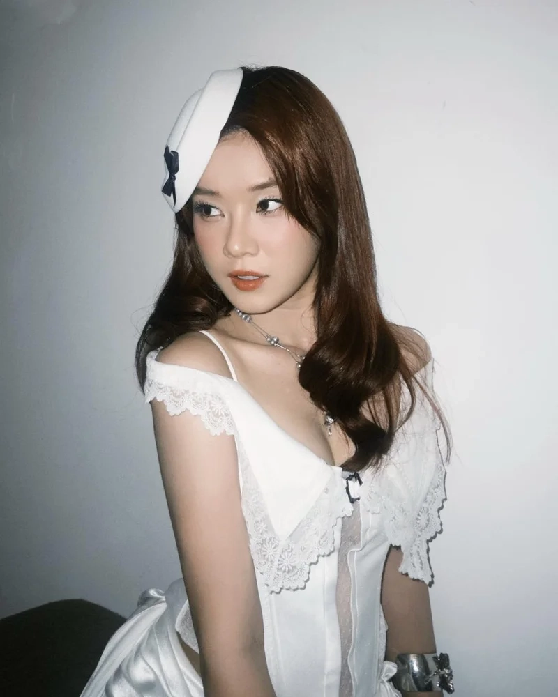 Hoàng Yến Chibi 8