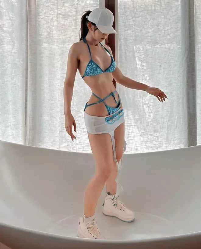 Lê Bống 20