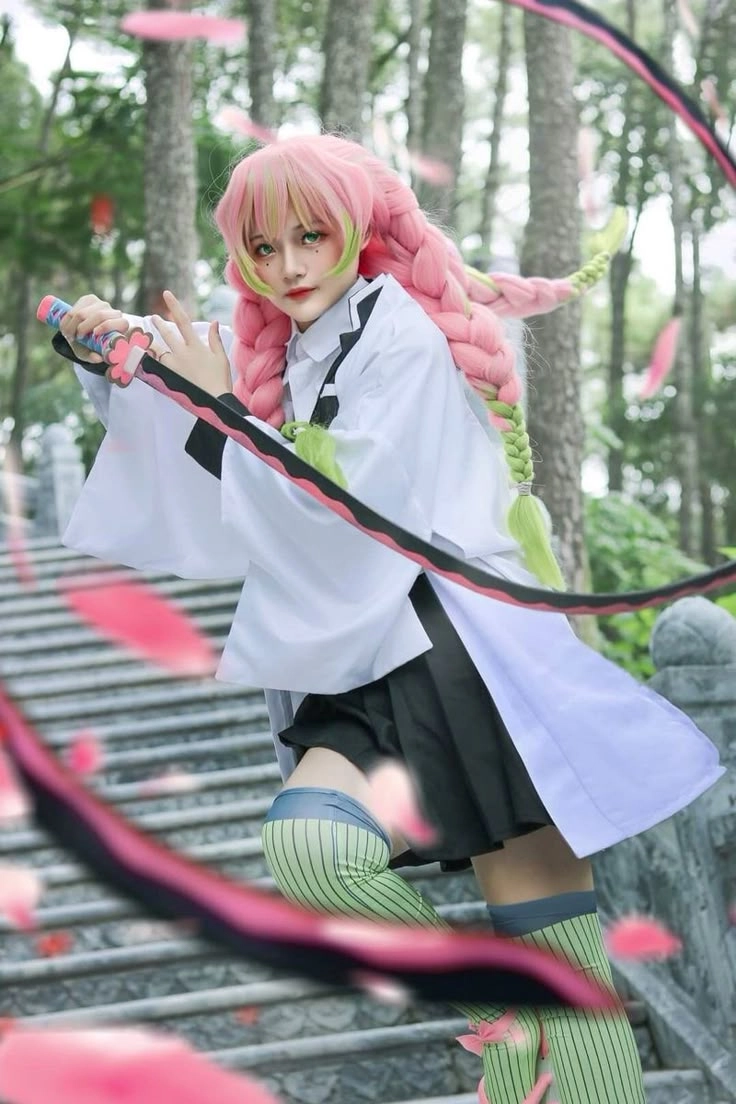 Mitsuri Kanroji 42