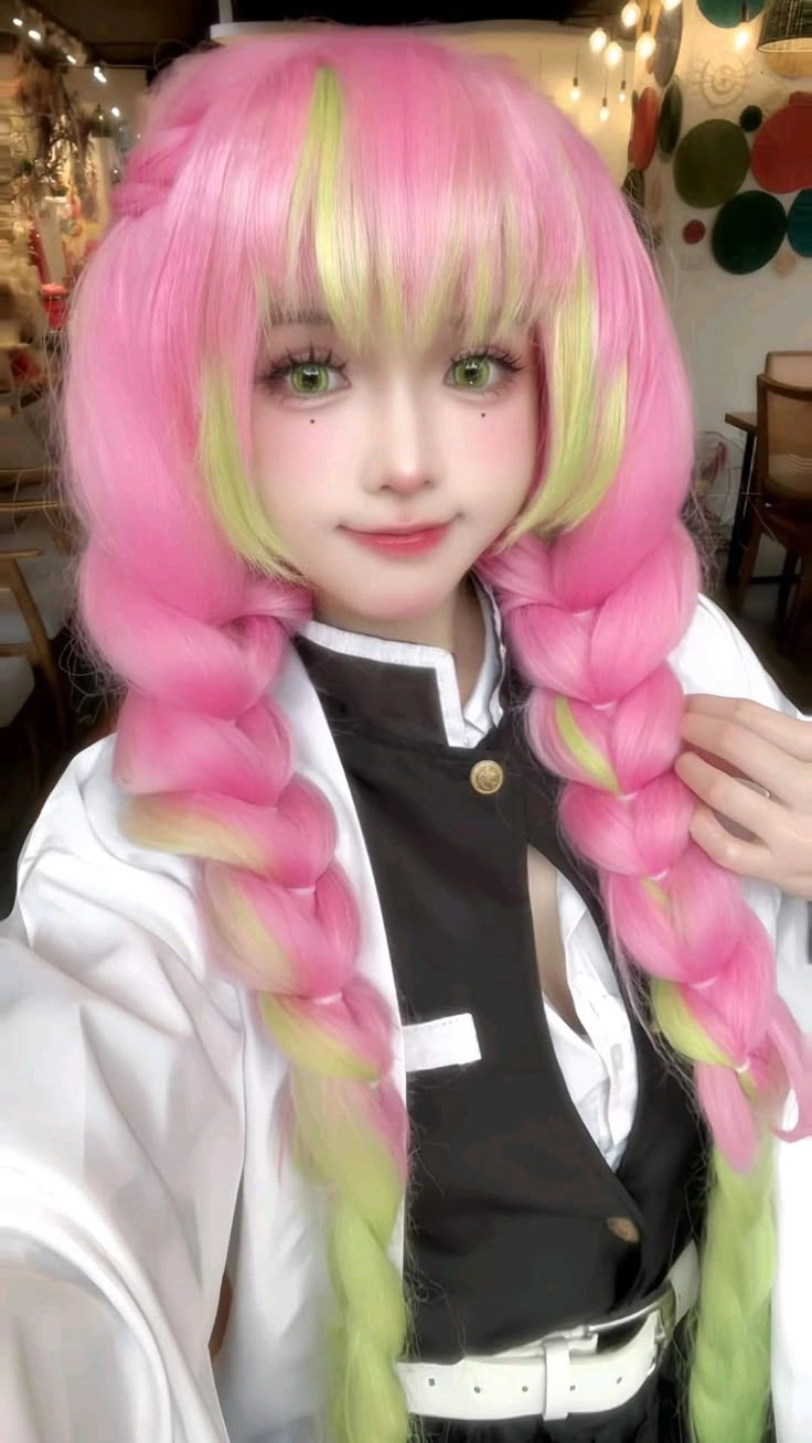 Mitsuri Kanroji 44