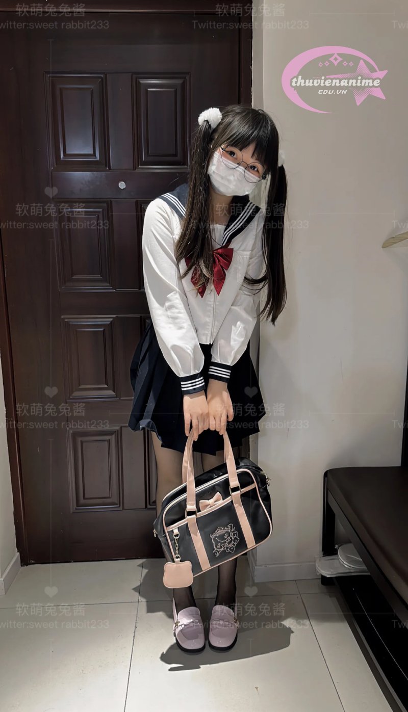ảnh gái đẹp che mặt 21